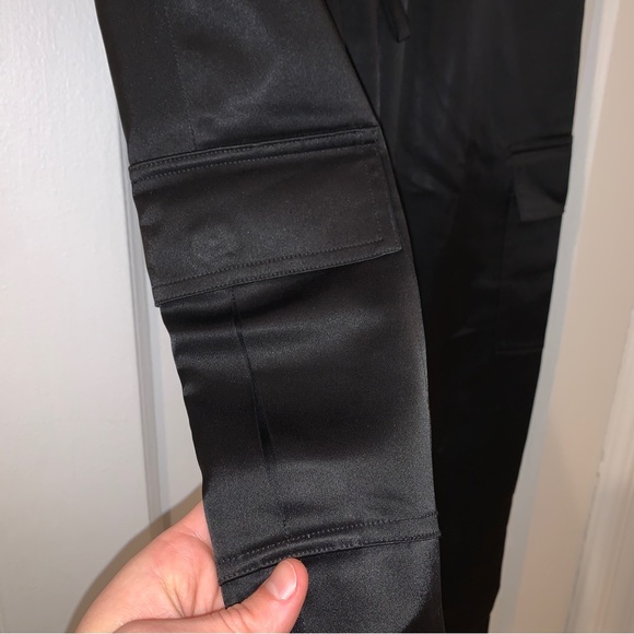 Eli Tahari Zuma Satin Cargo Jogger Pants - Small - Picture 10 of 15